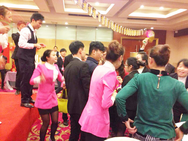 �������̴��(hu��)